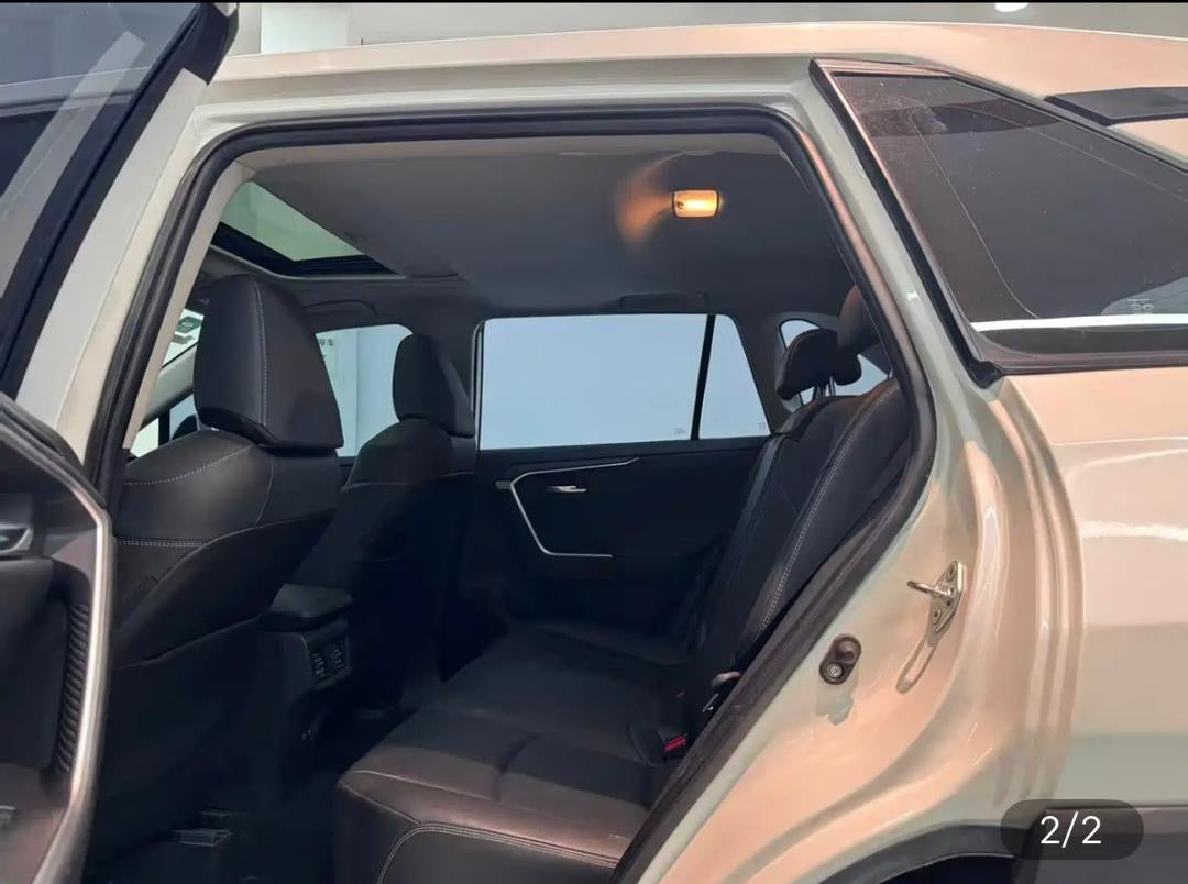 Toyota RAV4 2020 – PLUS