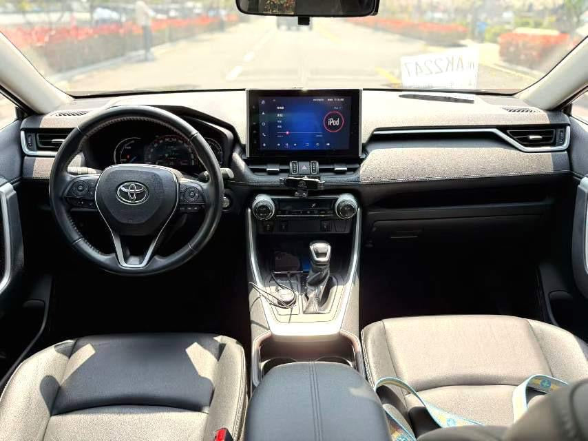 Toyota RAV4 Hybrid 2021 – Elite PLUS
