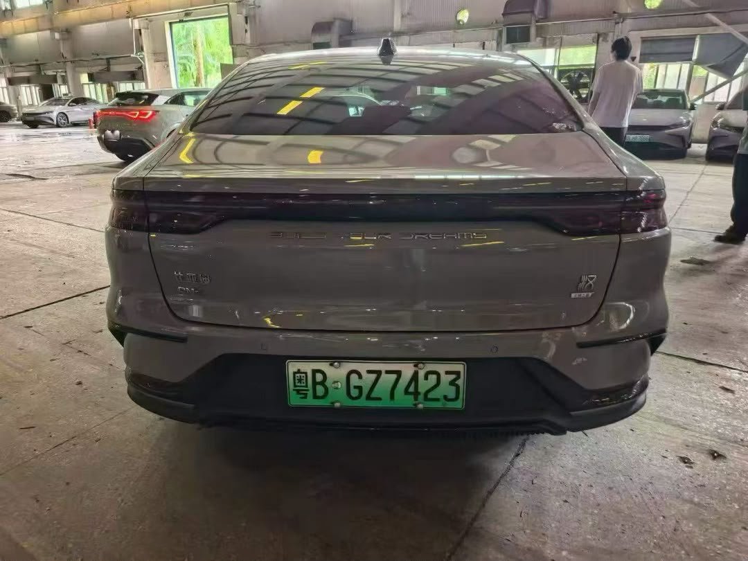 BYD Han DM-i 2025 — Prestige 125KM (LiDAR)
