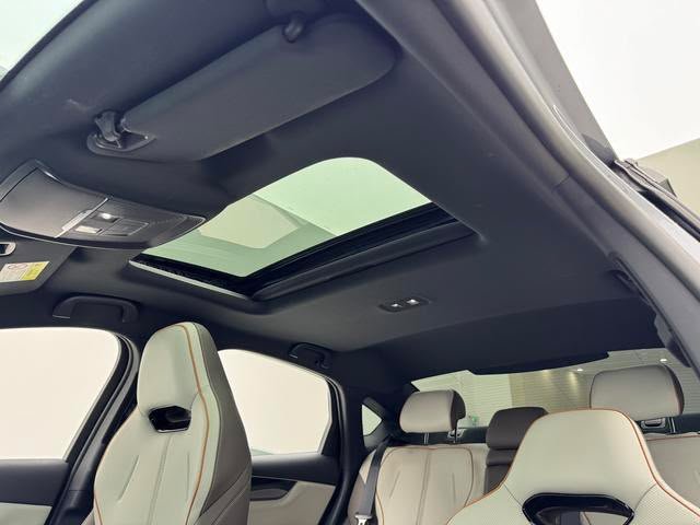 BYD Qin Plus DM-i 2023 — Champion 120KM Excellence