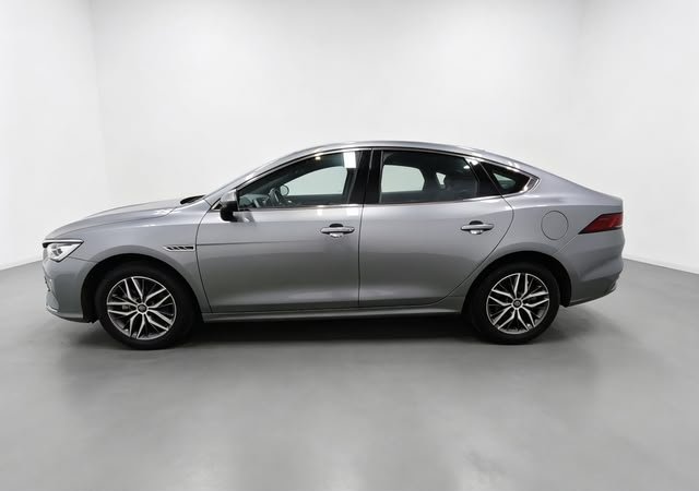 BYD Qin Plus DM-i 2023 — Champion 120KM Excellence