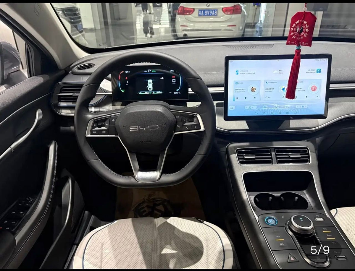 BYD Seal 05 DM-i 2024 — Luxury 46KM (22,000 km)