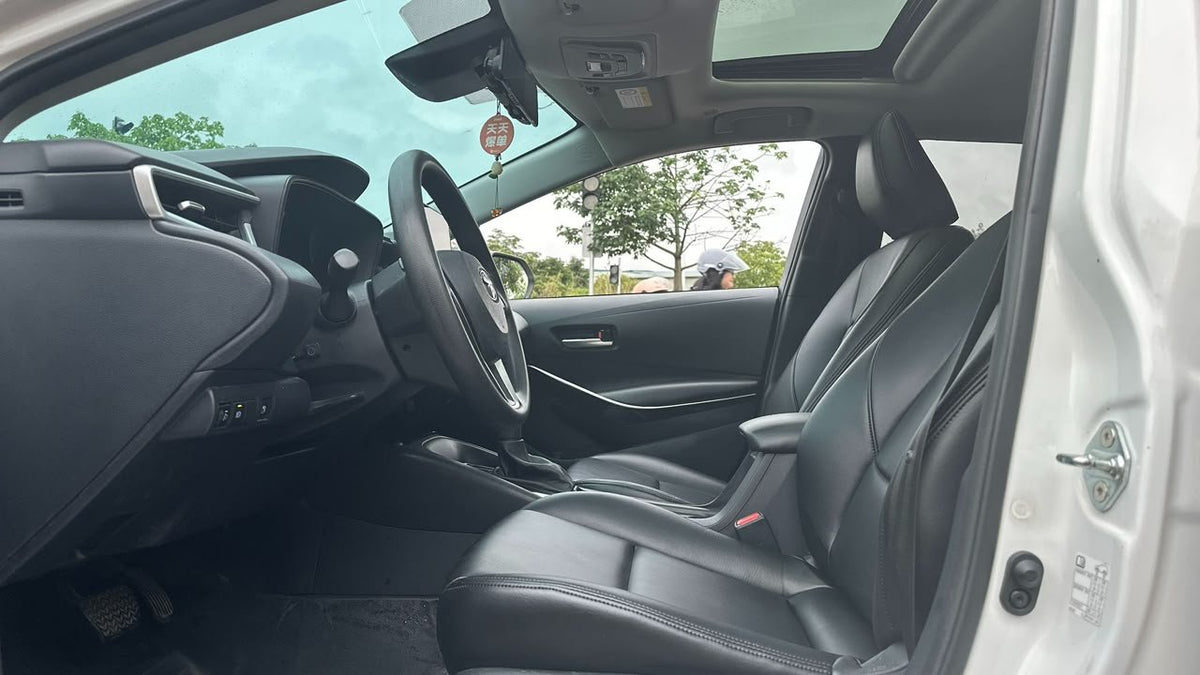 Toyota Corolla Hybrid 2023 — 29.000 km