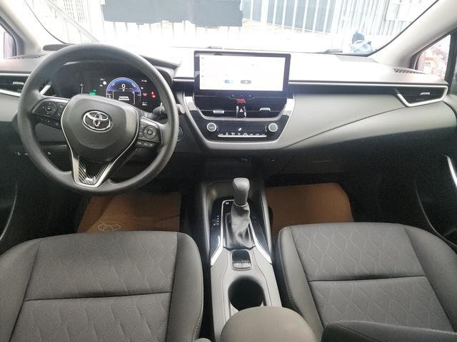Toyota Corolla Hybrid 2023 — 41,000 km