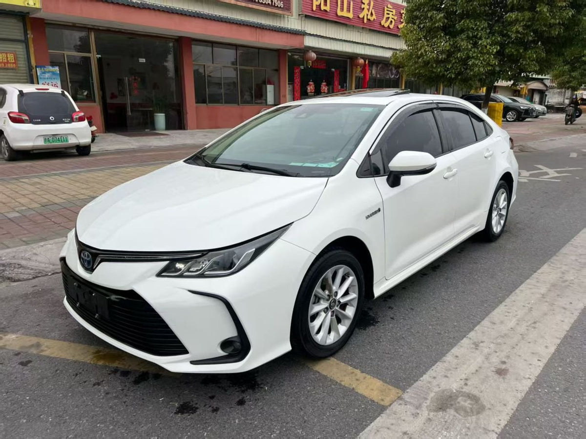 Toyota Corolla Hybrid 2023 — 47,000 km