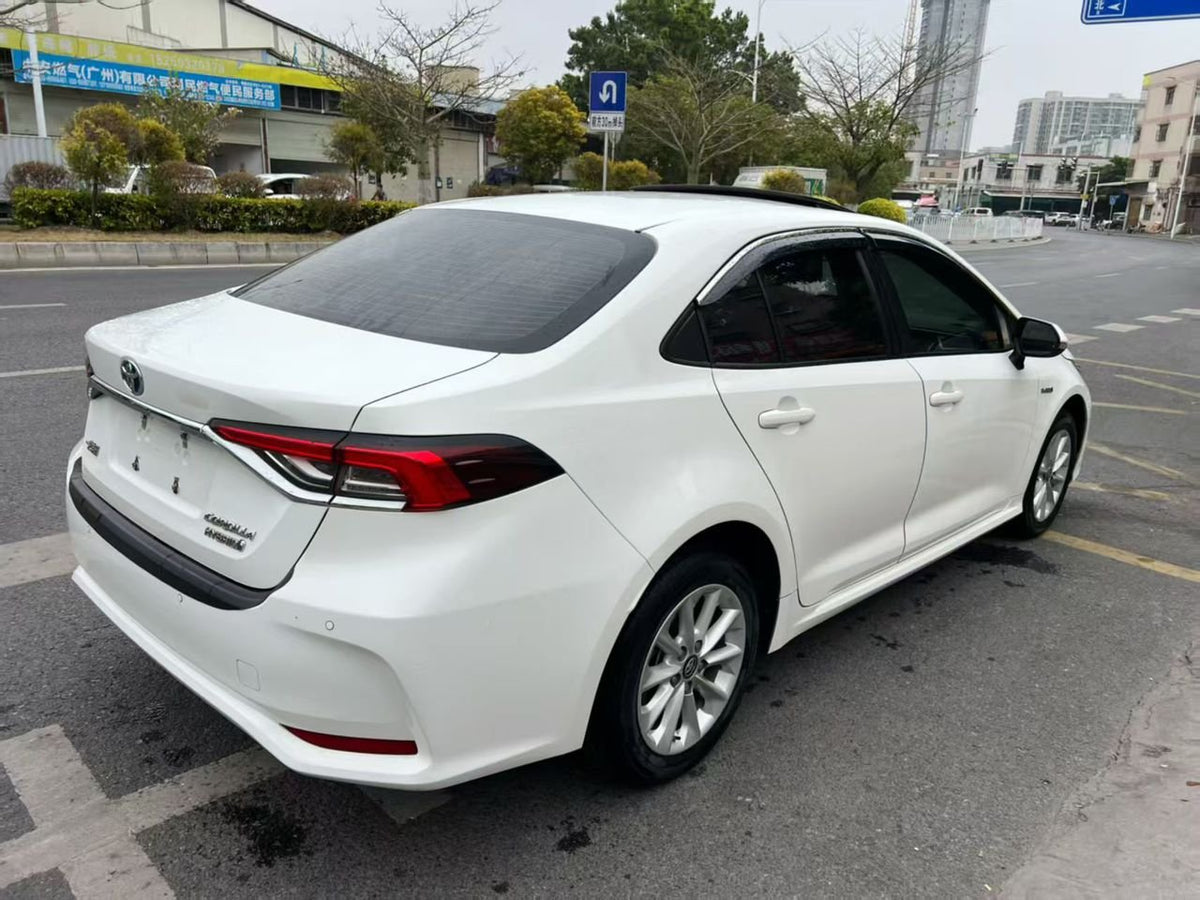 Toyota Corolla Hybrid 2023 — 47,000 km