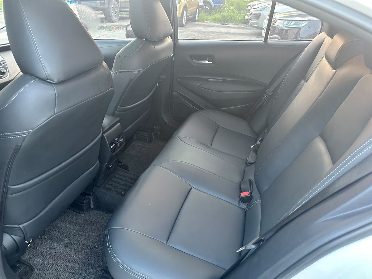 Toyota Corolla Hybrid 2023 — 49.000 km