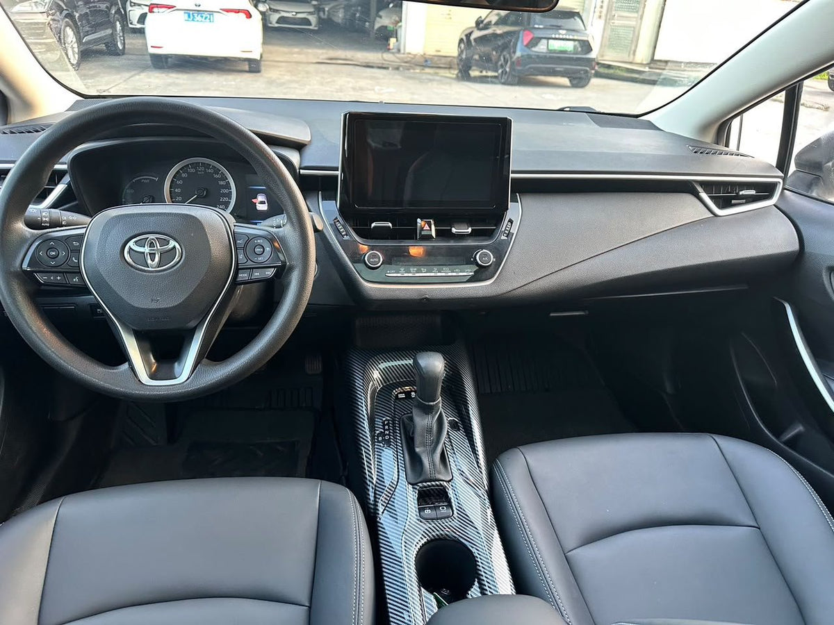 Toyota Corolla Hybrid 2023 — 49.000 km