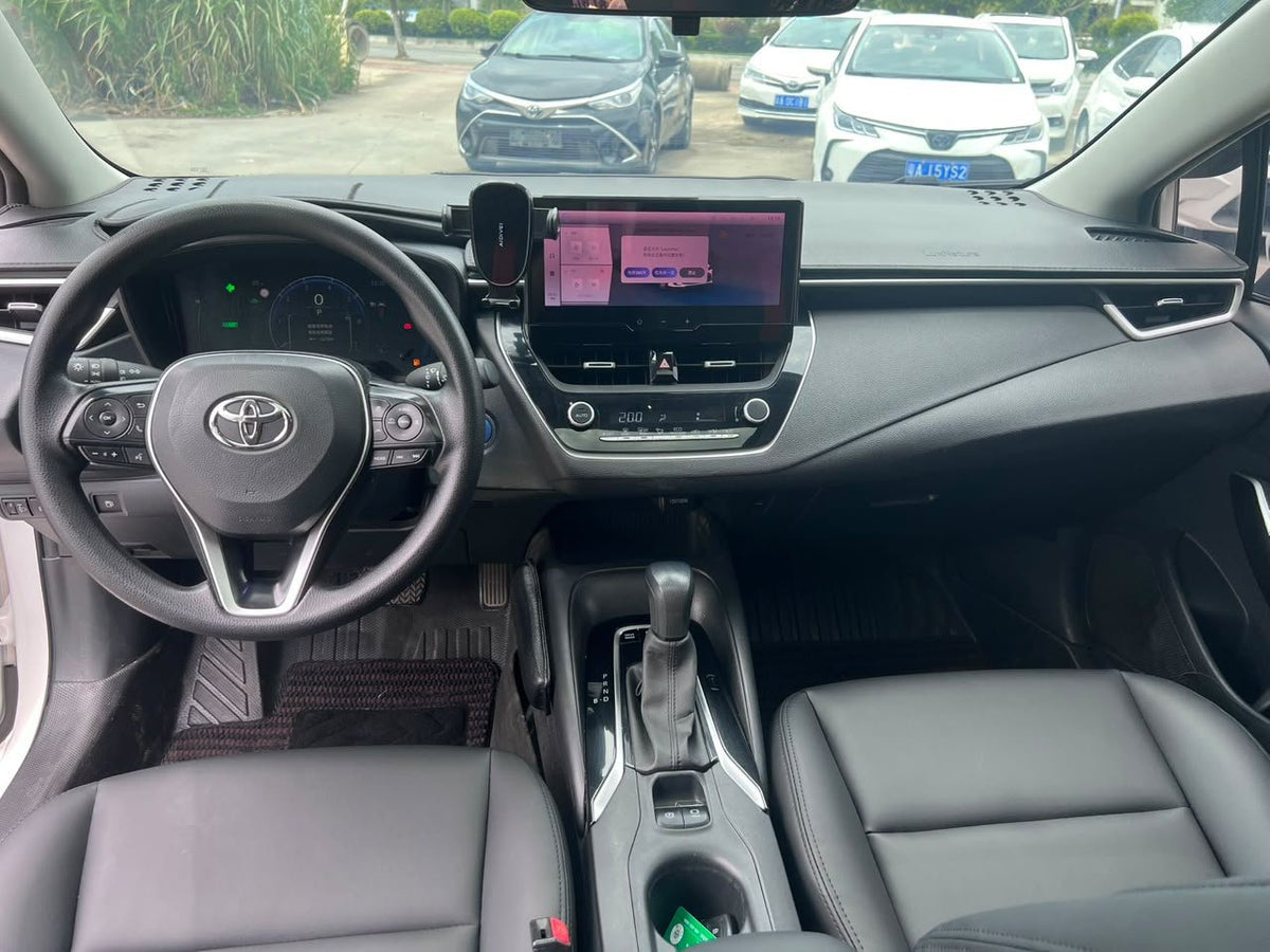 Toyota Corolla Hybrid 2023 — Full Option 37,000 km