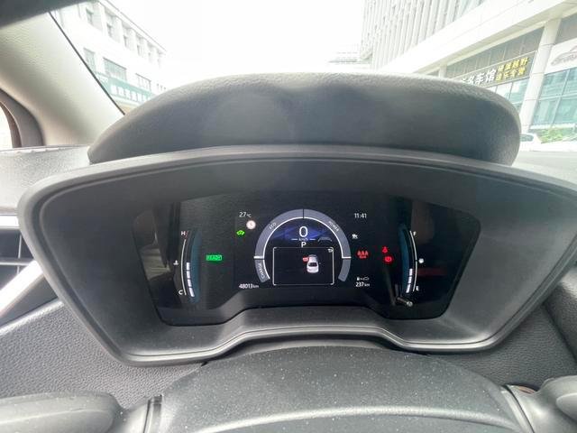 Toyota Corolla Hybrid 2024 — 48,000 km