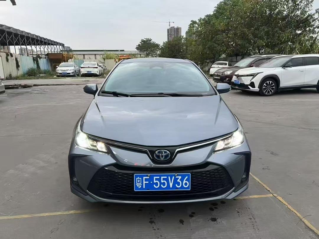 Toyota Corolla Hybrid 2024 — Full Option 18,000 km
