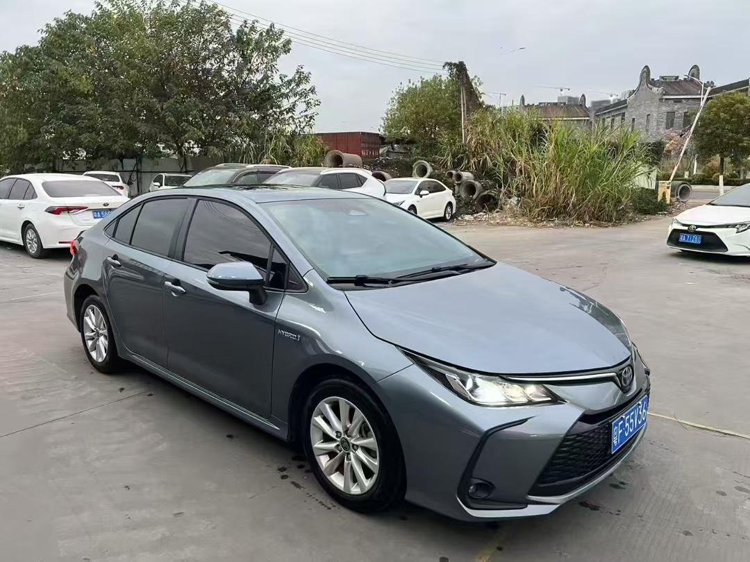 Toyota Corolla Hybrid 2024 — Full Option 18,000 km