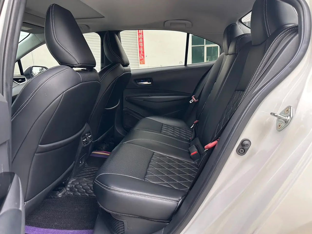 Toyota Corolla Hybrid Sport 2023 — 40,000 km