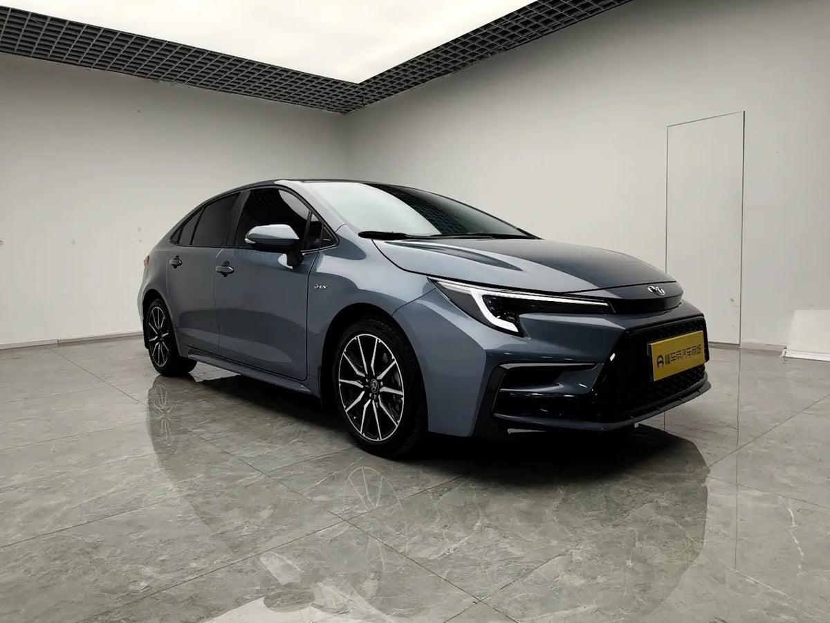 Toyota Corolla Hybrid Sport 2024 — 13,000 km