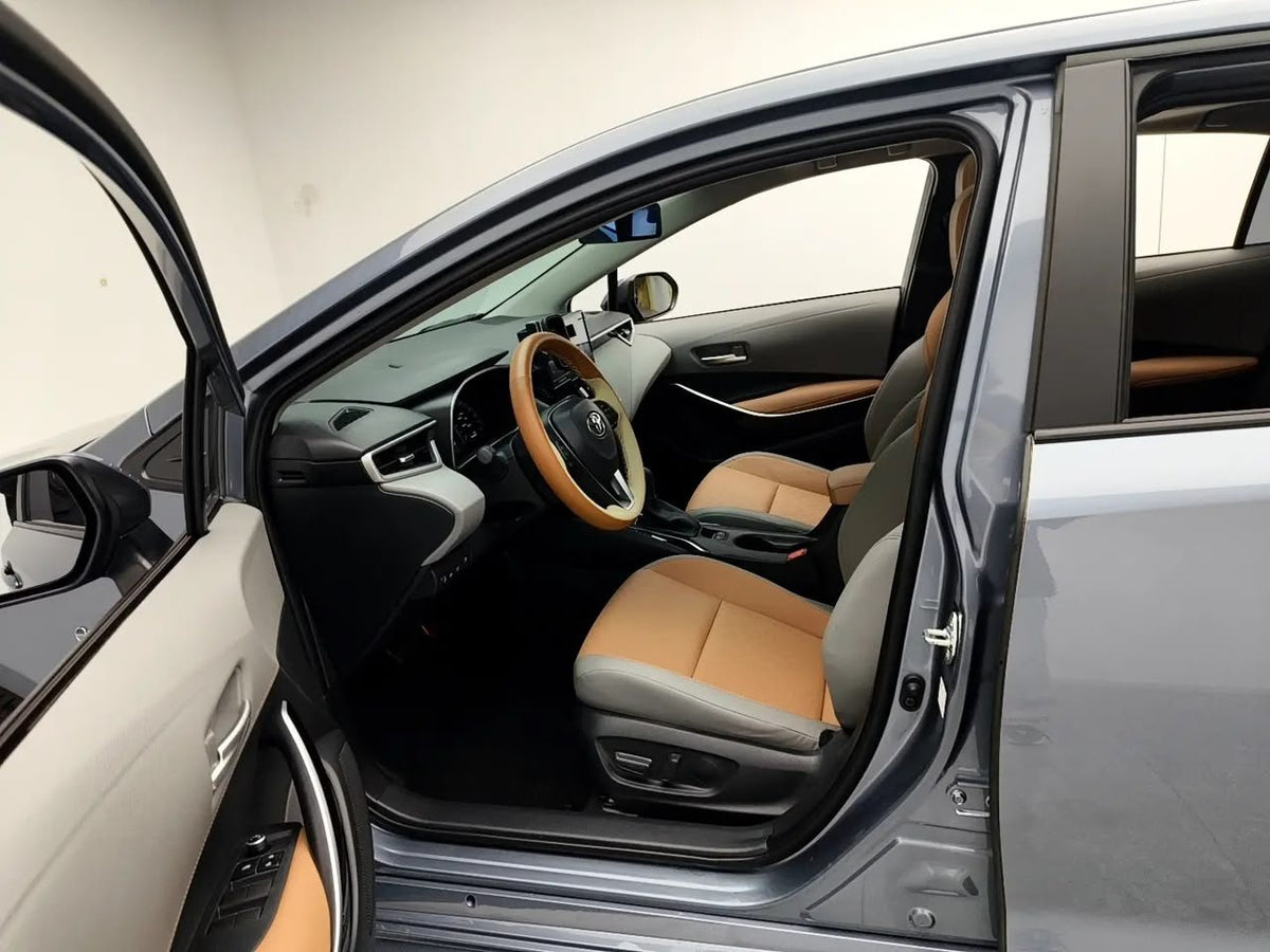 Toyota Corolla Hybrid Sport 2024 — 13,000 km