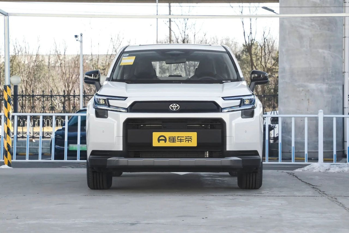 Toyota RAV4 2026 — AWD Luxury Edition (0 km)