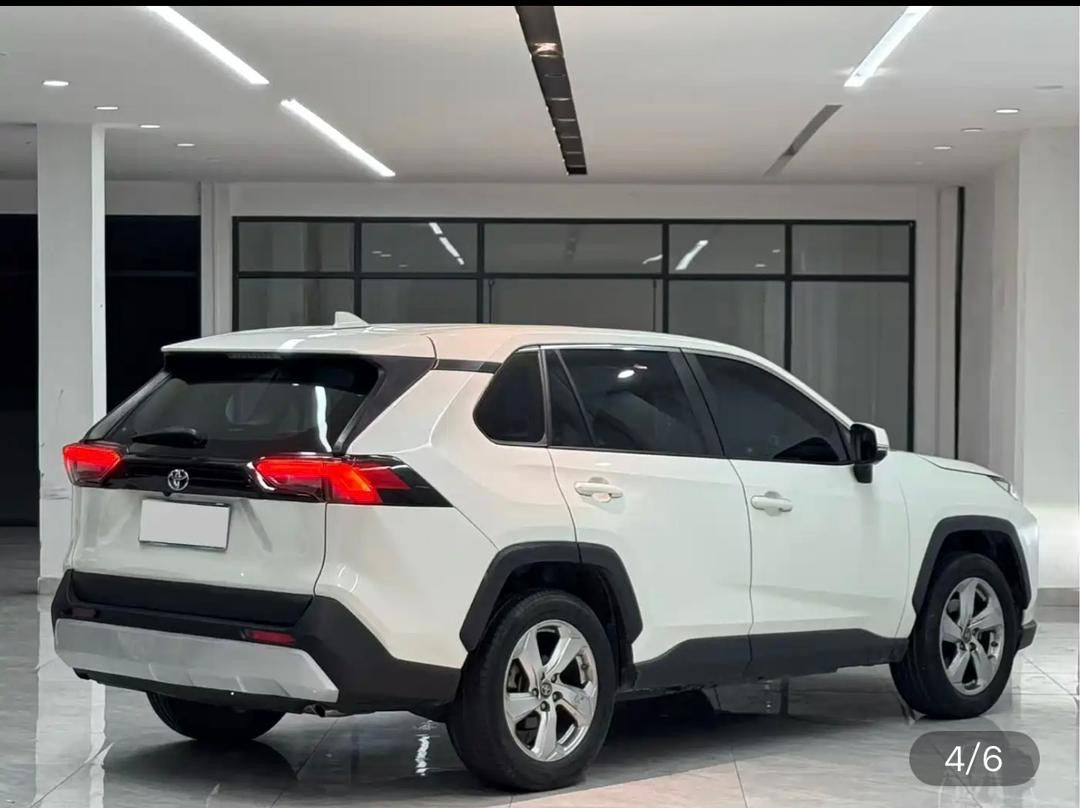 Toyota RAV4 2020 – PLUS