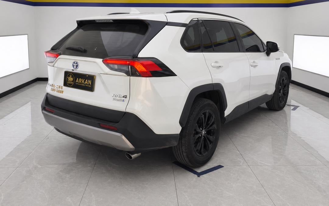 Toyota RAV4 Hybrid 2023 – AWD
