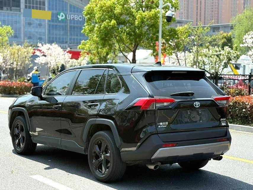 Toyota RAV4 Hybrid 2021 – Elite PLUS