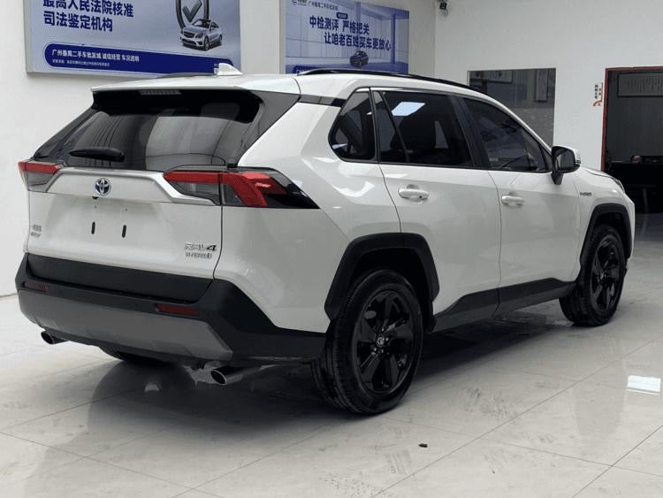 Toyota RAV4 2022 – Urban Edition