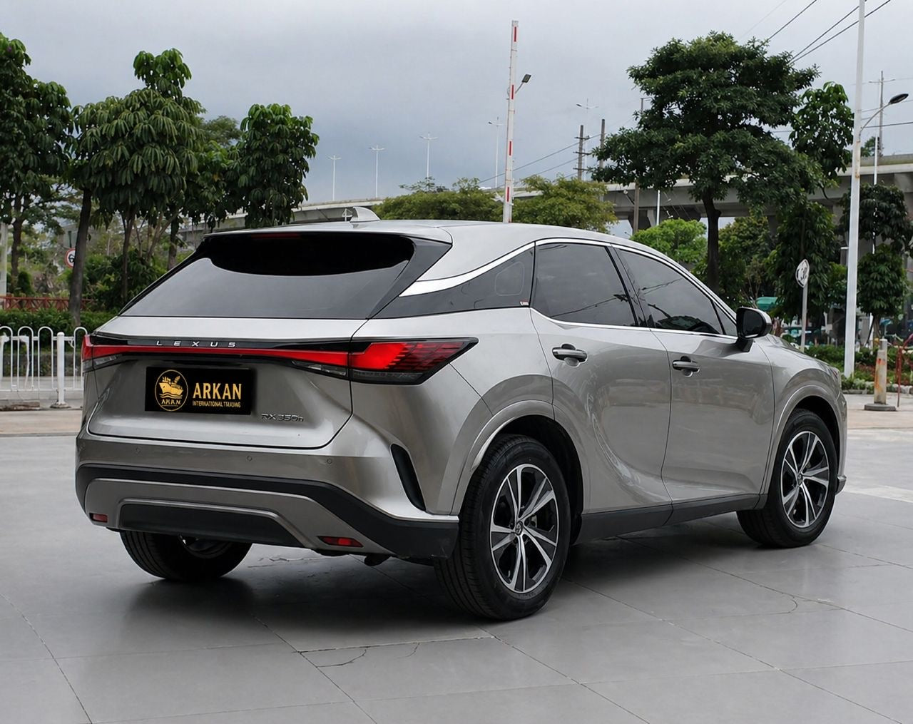 Lexus RX 350h 2023