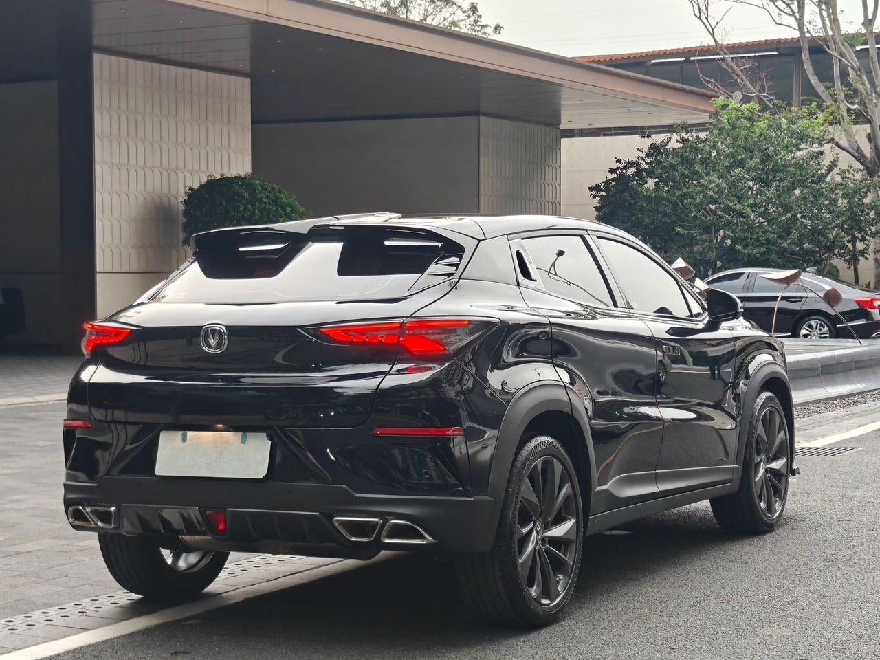 شانجان UNI-T 2020 – Premium