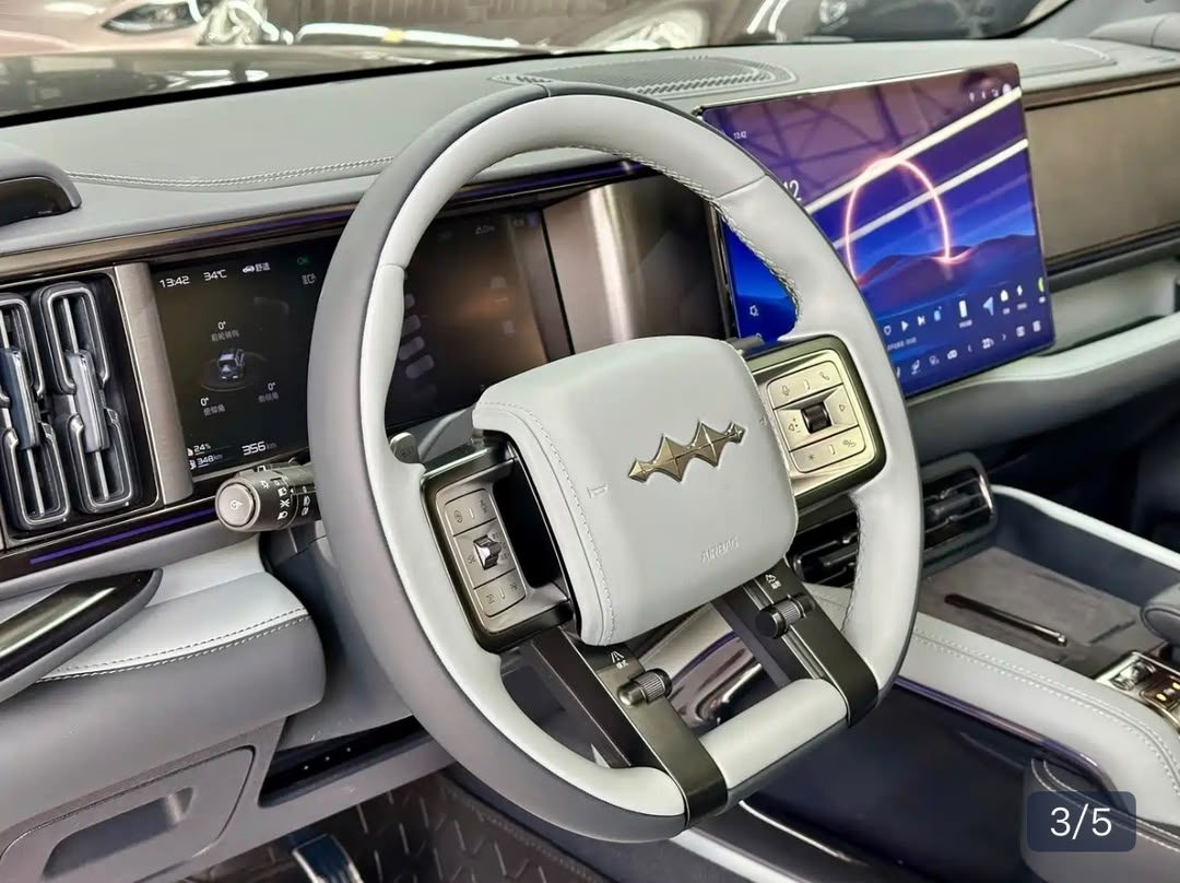 BYD Fangchengbao BAO 5 2025 — Tianshen MAX 125KM