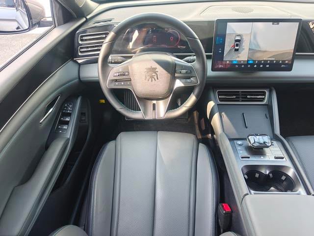 BYD Qin L DM-i 2024 — 120KM Leading