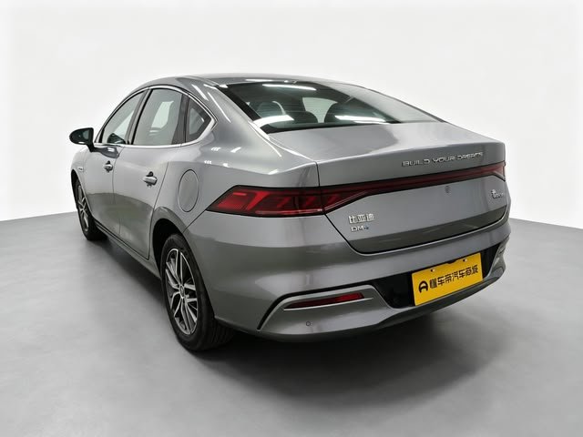 BYD Qin Plus DM-i 2023 — Champion 120KM Excellence