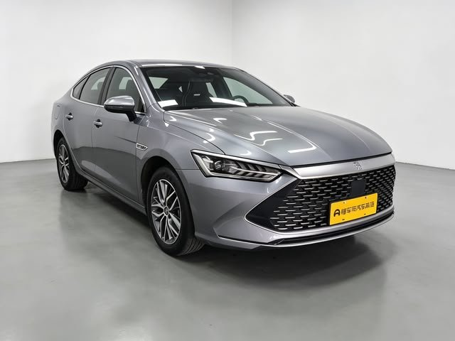 BYD Qin Plus DM-i 2023 — Champion 120KM Excellence