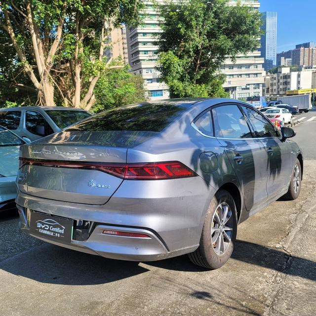 BYD Qin Plus DM-i 2024 — Glory 55KM Leading