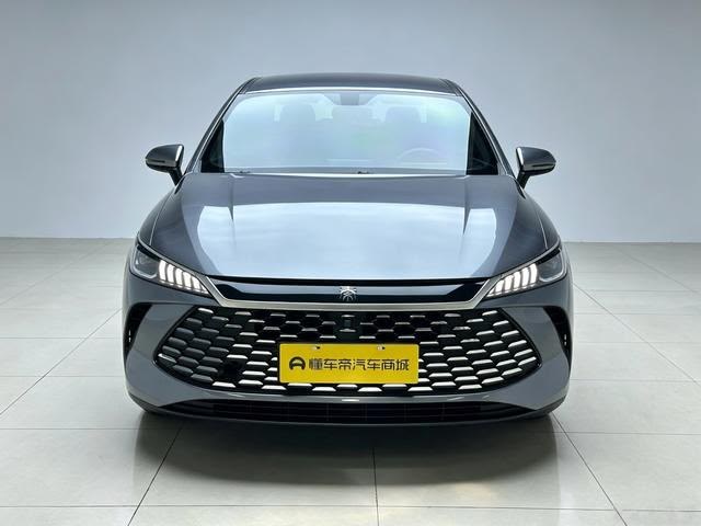 BYD Qin Plus DM-i 2025 — Smart Driving 55KM