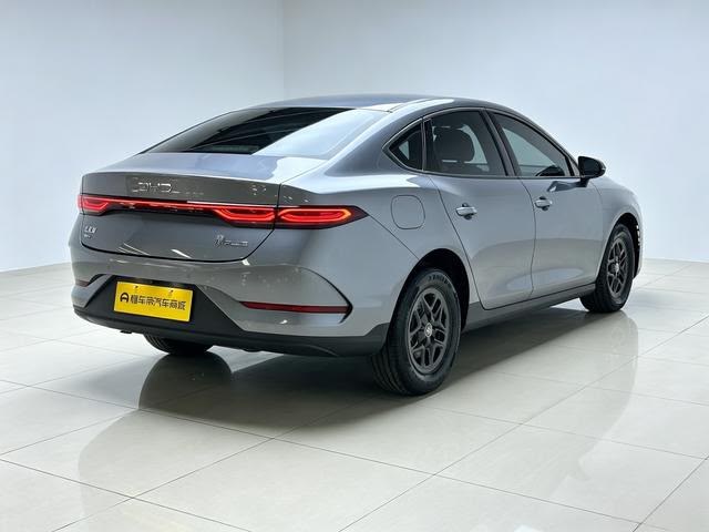 BYD Qin Plus DM-i 2025 — Smart Driving 55KM