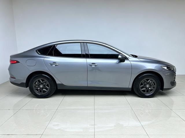 BYD Qin Plus DM-i 2025 — Smart Driving 55KM