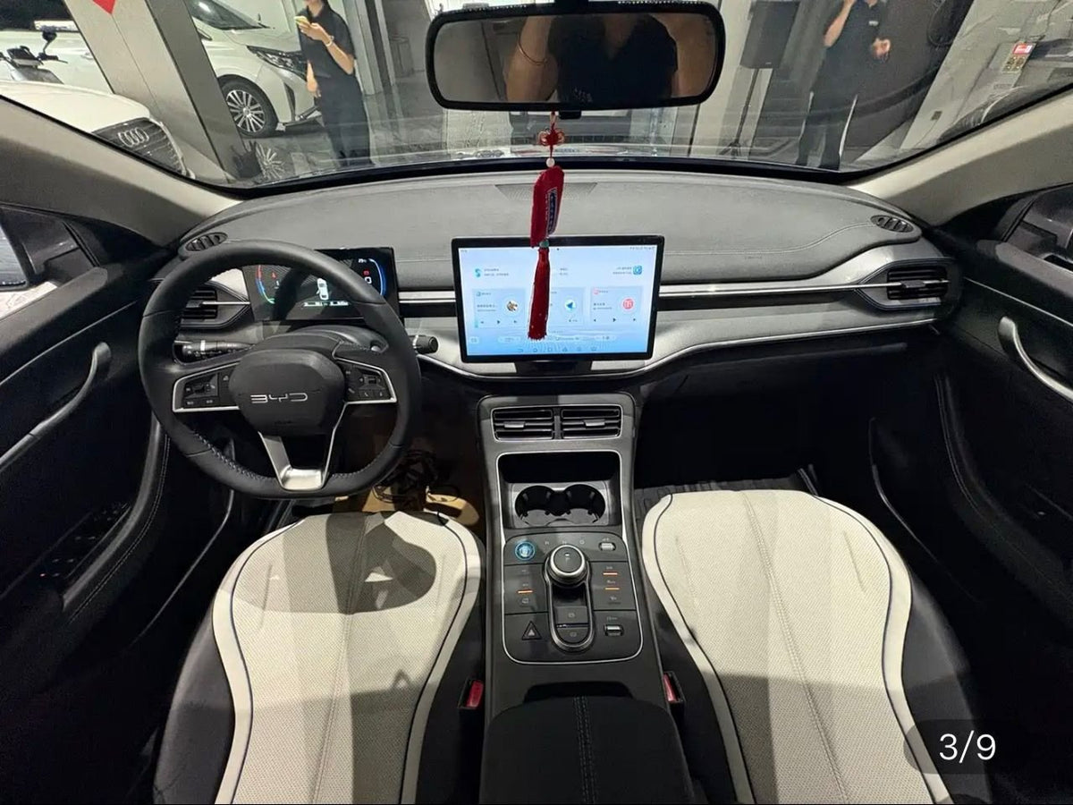 BYD Seal 05 DM-i 2024 — Luxury 46KM (22,000 km)
