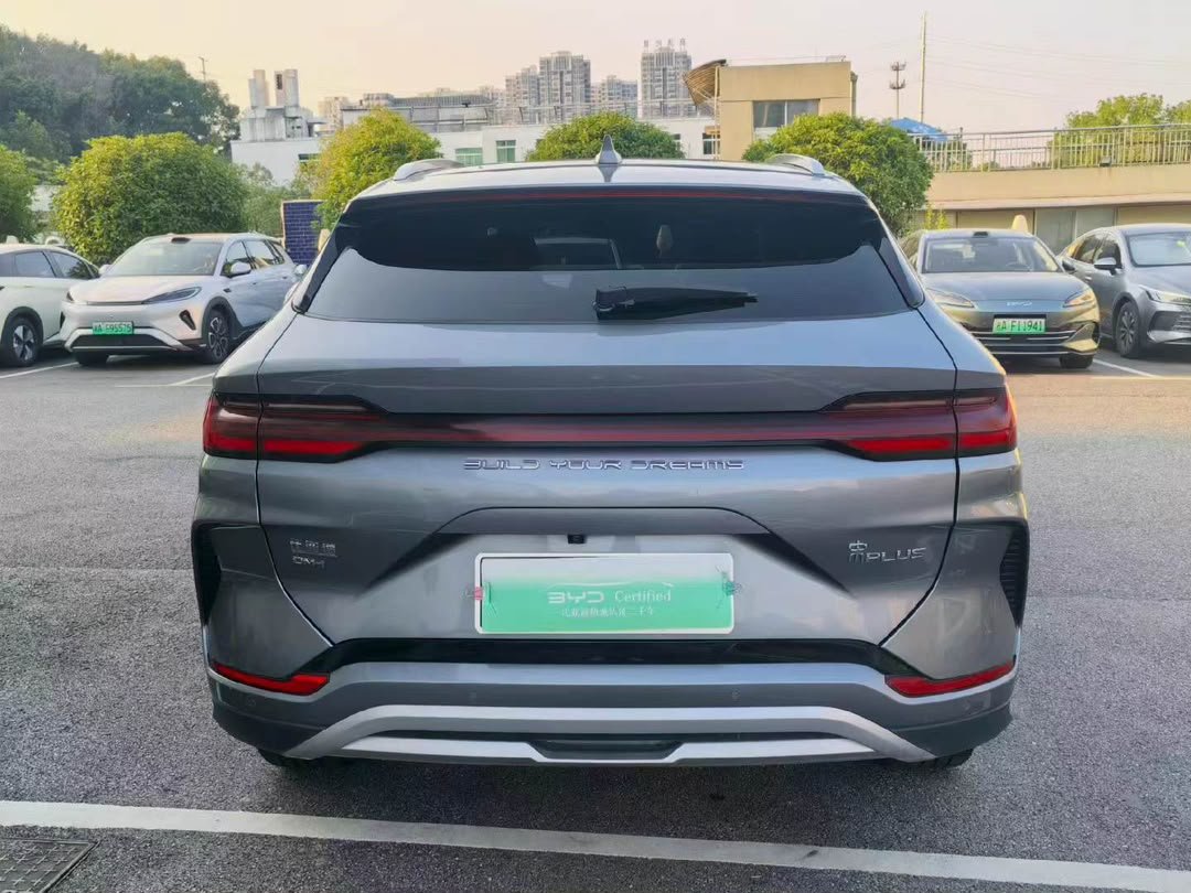 BYD Song Plus DM-i 2023 — Flagship Plus 110KM