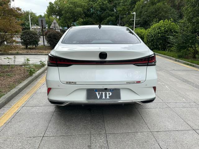 Changan Raeton Plus 2023 — 1.5T DCT Luxury