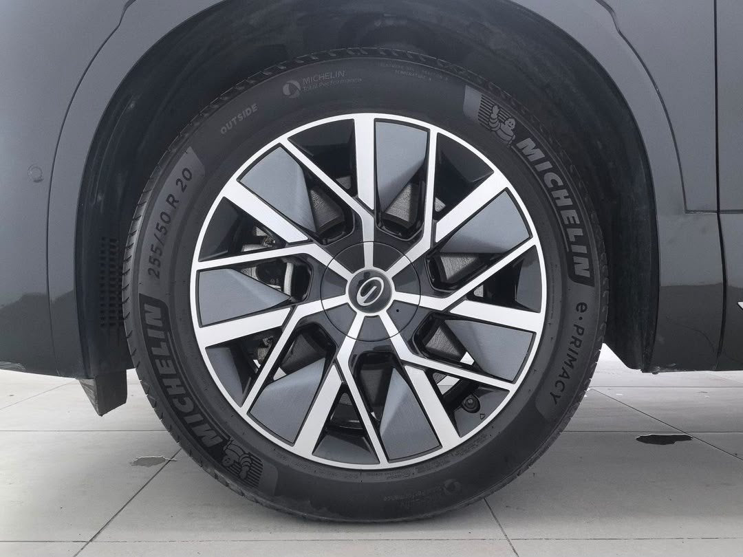 GAC Trumpchi Xiangwang S9 2025 — Ultra PHEV 6 Seats