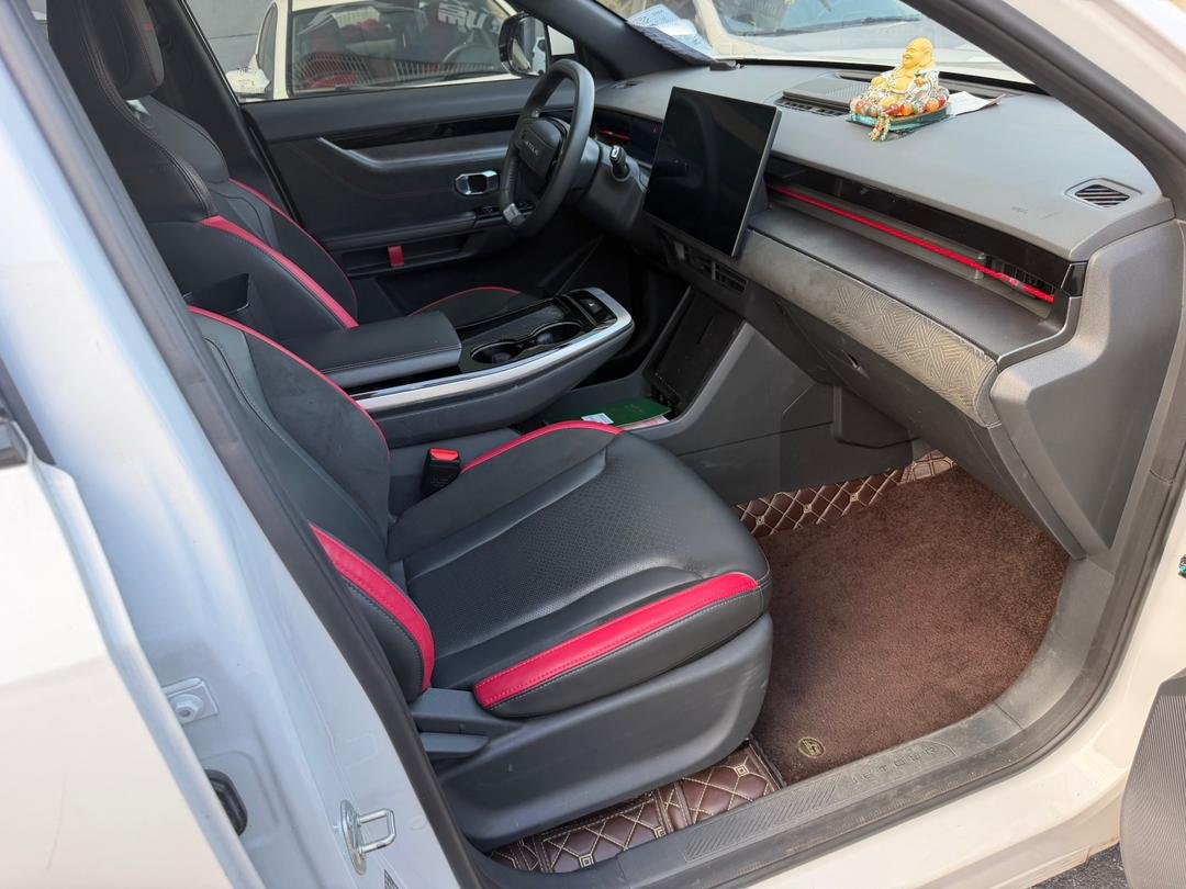 Jetour Dasheng 2023 — Plug-in Hybrid (35,000 km)