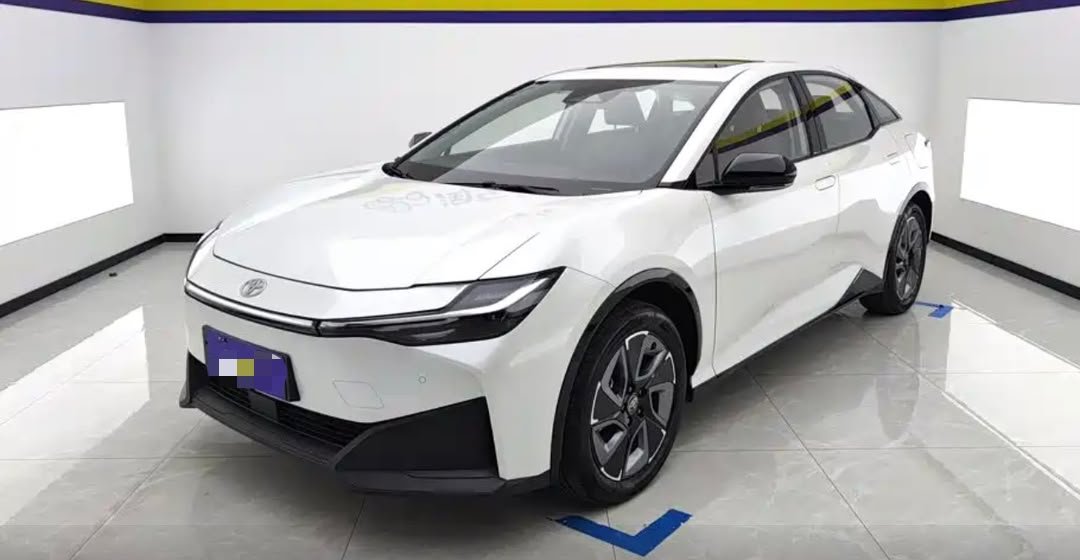 Toyota bZ3 2024 — EV 517KM (100 km)