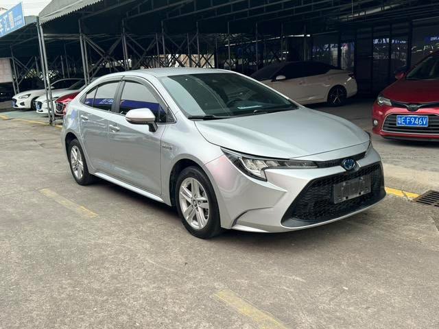 Toyota Corolla Hybrid 2022/2023 — 146.000 km