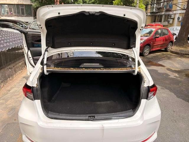 Toyota Corolla Hybrid 2023 — 108,000 km