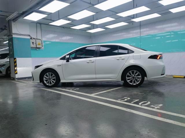 Toyota Corolla Hybrid 2023/2024 — 131,000 km