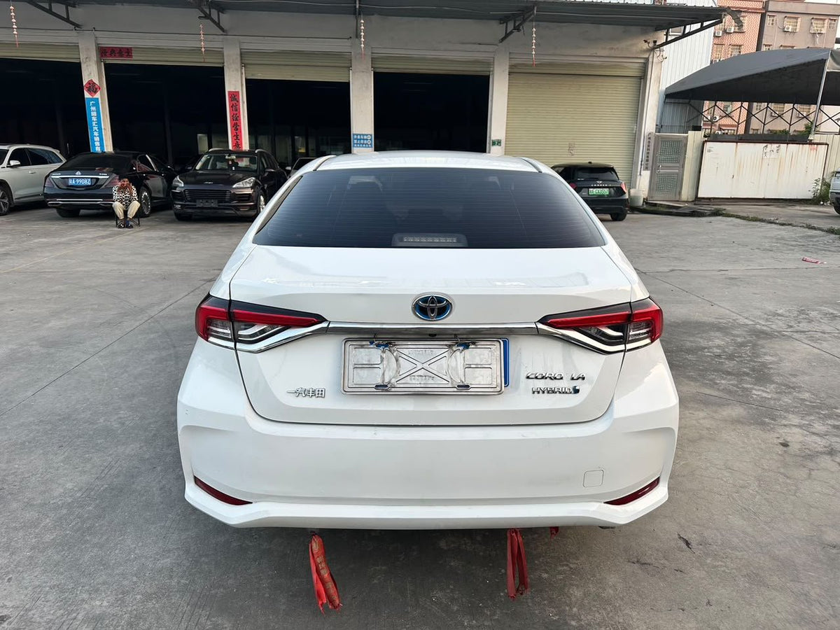 Toyota Corolla Hybrid 2023 — 49.000 km
