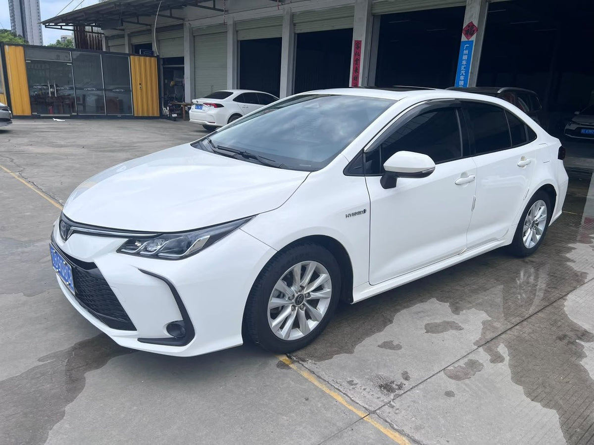 Toyota Corolla Hybrid 2023 — Full Option 37,000 km