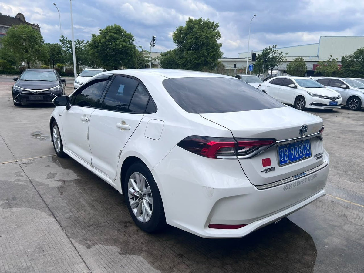 Toyota Corolla Hybrid 2023 — Full Option 37,000 km