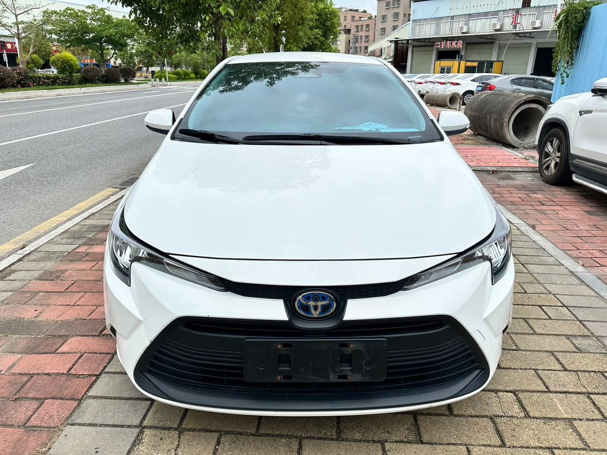 Toyota Corolla Hybrid 2024 — 28,000 km