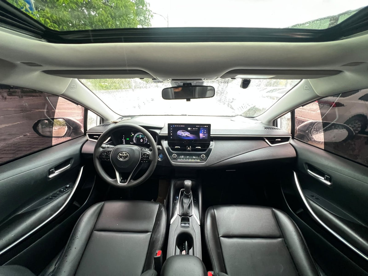 Toyota Corolla Hybrid 2024 — 34.000 km