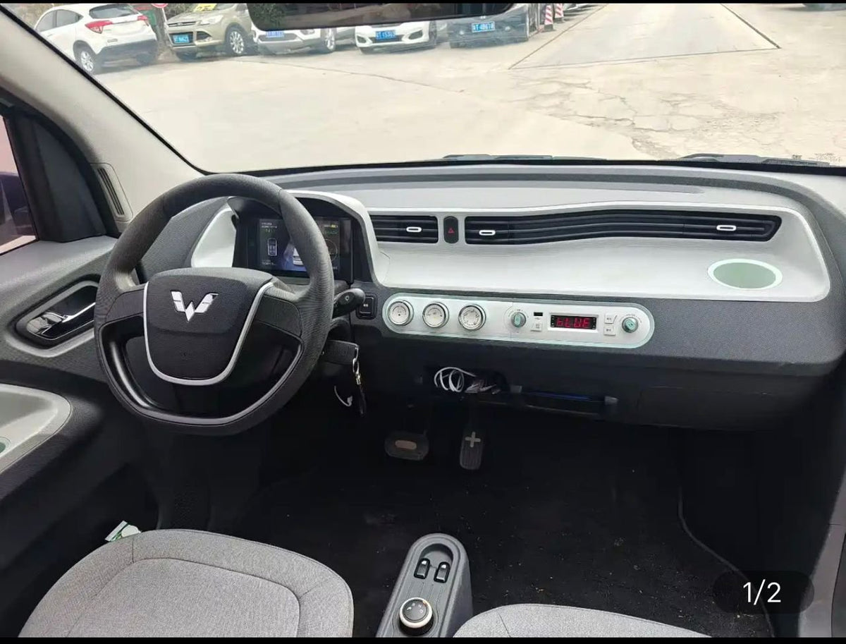 Wuling Hongguang MINI EV 2024 — 170KM (40,000 km)
